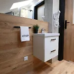 Raba - I Pod Krakowem 度假居 *